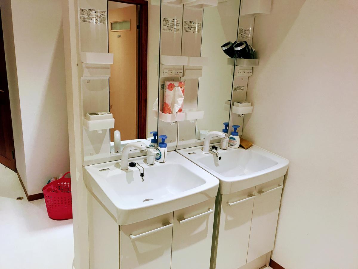 קוצ'י Guesthouse Lululu 無料朝食&夕食ｶﾚｰ 街まで電車8分 ﾛｰｿﾝ隣 מראה חיצוני תמונה